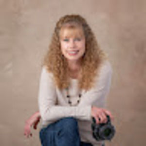 Meet your Posher, Lenora